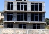Şıxov qəsəbəsində villa satılır